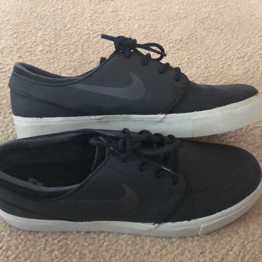 Nike SB sneakers